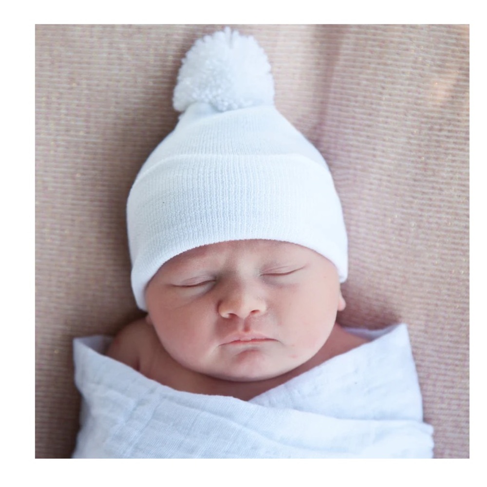 ILYBEAN NWOT newborn hospital hat with white Pom Pom